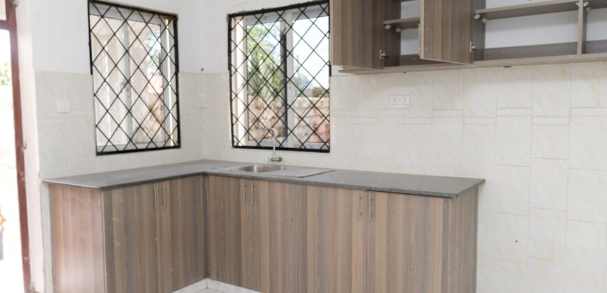 Modern 3 bedroom Bungalows with modern finishes