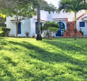 4 Bedroom Beach Property on 4.5 acre Land