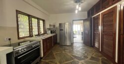 Luxurious 5-Bedroom Beachfront Villa in Malindi