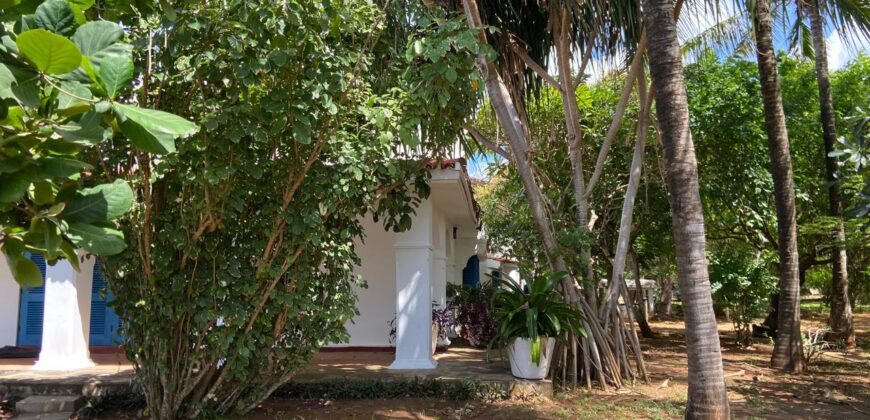 Exquisite 6-Bedroom House for Sale in Kilifi, Kenya