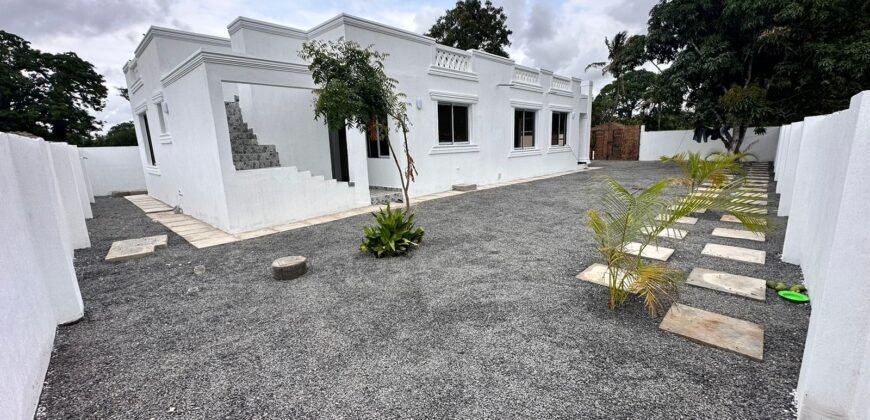 Modern 3-Bedroom Bungalow for Sale in Kilifi – Prime Location and Contemporary Design