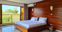 Fully Furnished Modern Luxurious Home Near The Beach