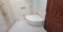 Elegant 4 bedroom All On suite House With Excellent Finishes