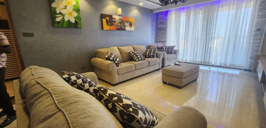 Luxury Spacious 3 bedroom Apartment Facing The Sea