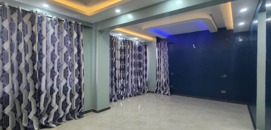 Luxury Spacious 3 bedroom Apartment Facing The Sea