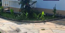 3 bedroom House With Swimming Pool