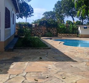 3 bedroom House With Swimming Pool