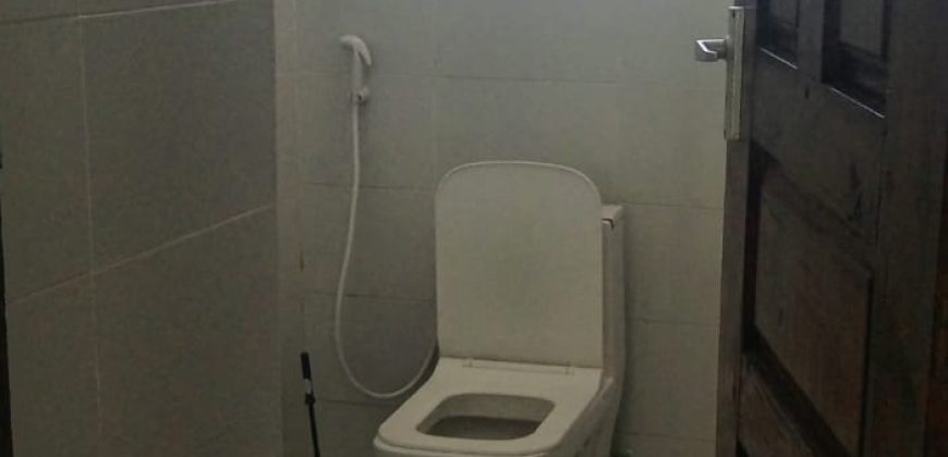 3 bedroom House With Swimming Pool