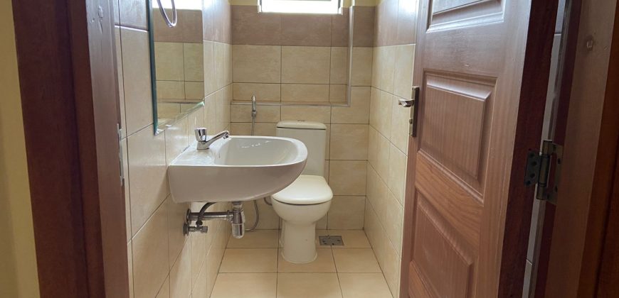 Tastefully finished 2 bedroom all En-suite Apartment