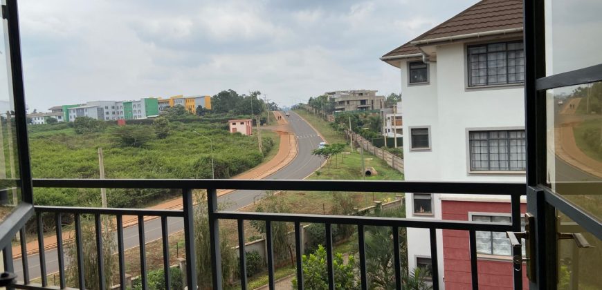 Tastefully finished 2 bedroom all En-suite Apartment