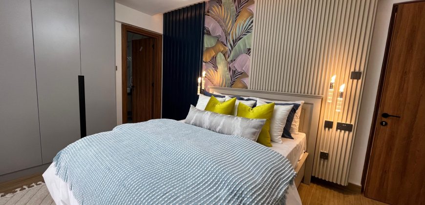 Luxury Duplexes and Apartments