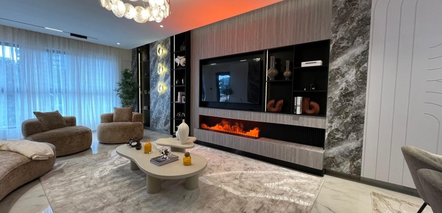 Luxury Duplexes and Apartments