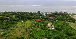 Modern Beautiful 4 bedroom Homes Near The Sea