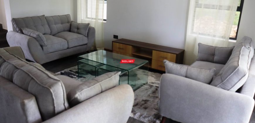 Modern Beautiful 4 bedroom Homes Near The Sea