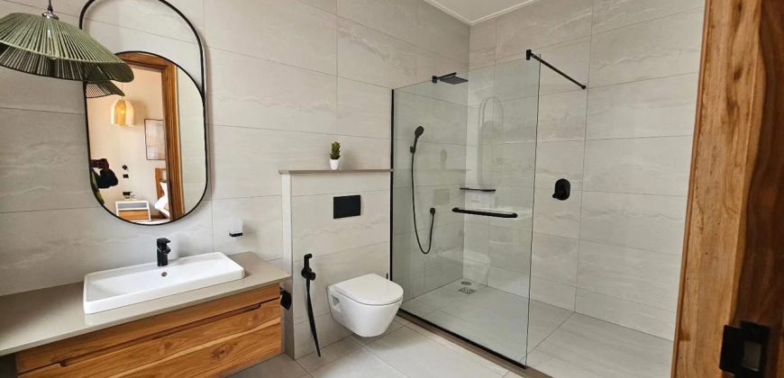 Luxurious Four Bedroom Apartments in a Gated Community