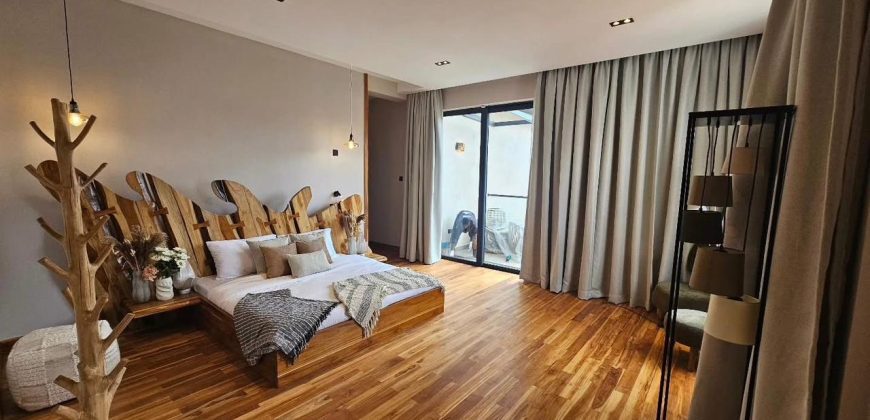 Luxurious 5 Bedroom Villas With Excellent Finishes