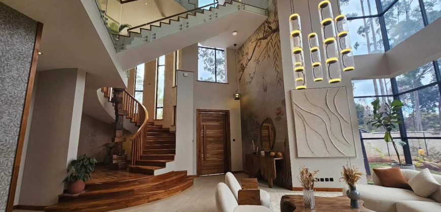 Luxurious 5 Bedroom Villas With Excellent Finishes