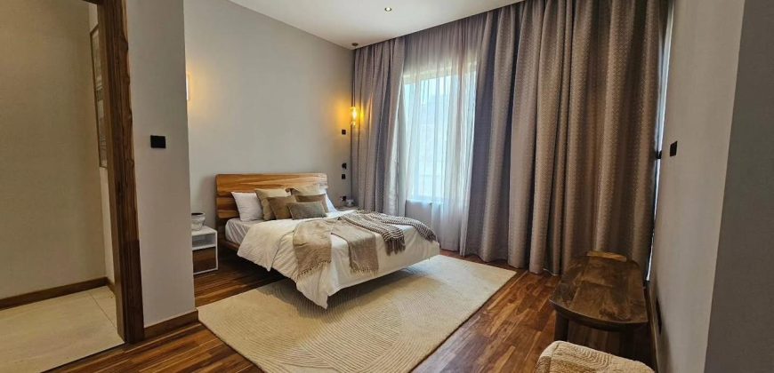 Luxurious 5 Bedroom Villas With Excellent Finishes