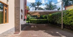 5 Bedroom Plus Dsq Townhouse