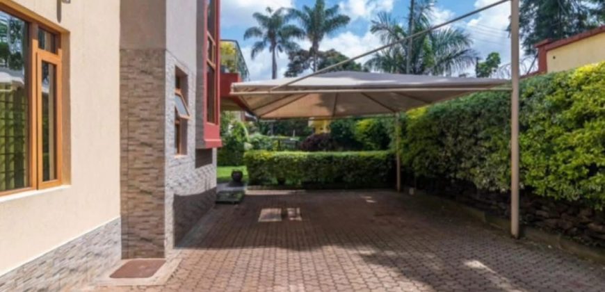 5 Bedroom Plus Dsq Townhouse