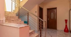 5 Bedroom Plus Dsq Townhouse