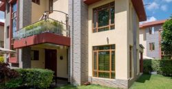 5 Bedroom Plus Dsq Townhouse