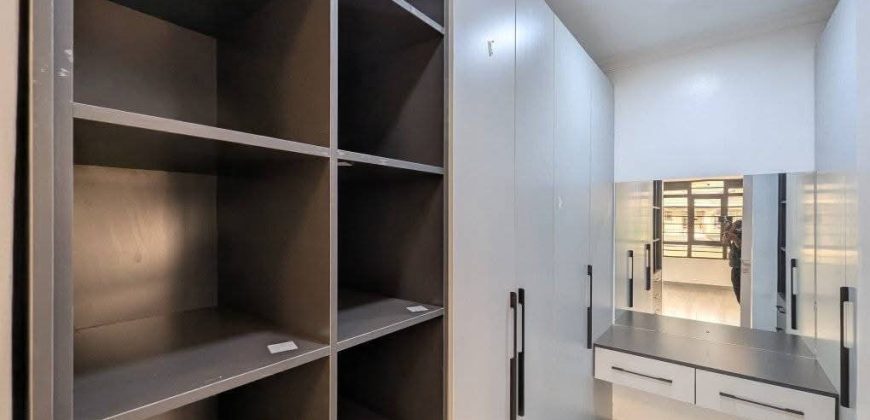 Brand New Ultra Modern 4 Bedroom House