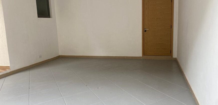 Luxurious Modern 6 Bedroom All En-suite Villas
