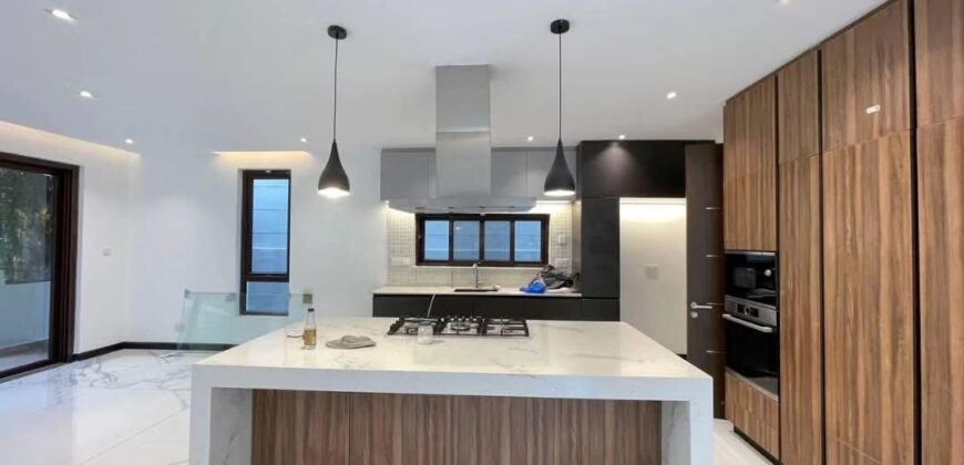 A Timeless Elegant 4 Bedroom Villa