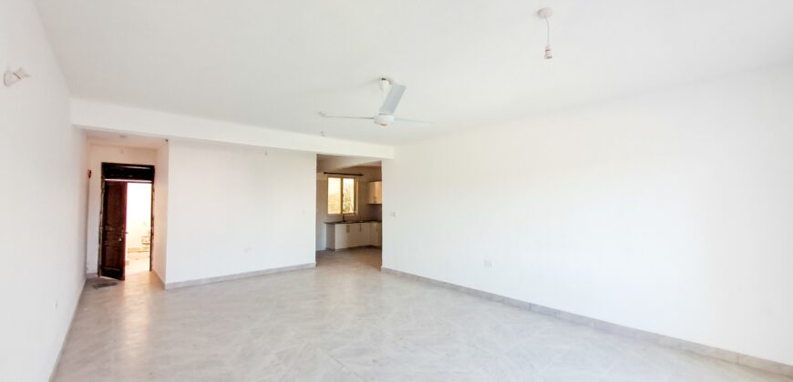 Beatiful 3 Bedroom Penthouse facing the beach in Malindi