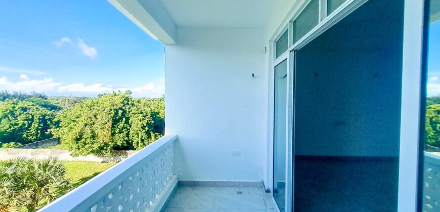 Beatiful 3 Bedroom Penthouse facing the beach in Malindi
