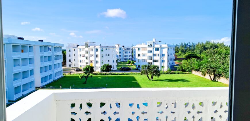 Beatiful 3 Bedroom Penthouse facing the beach in Malindi