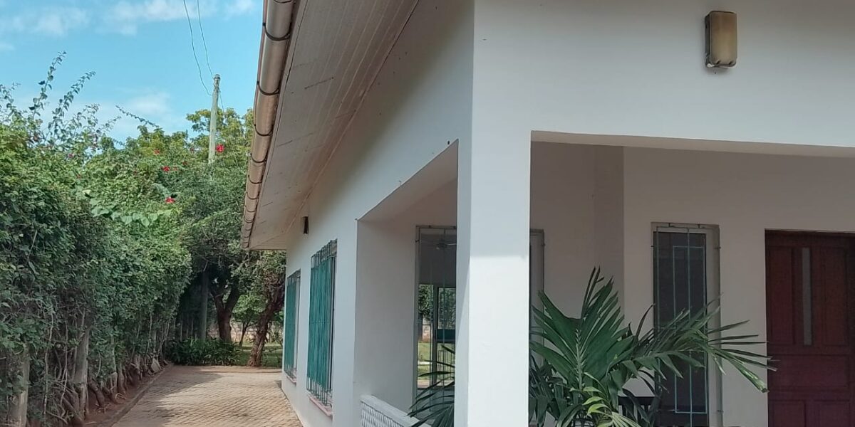 Spacious 3 Bedroom House for sale in Kilifi Bofa