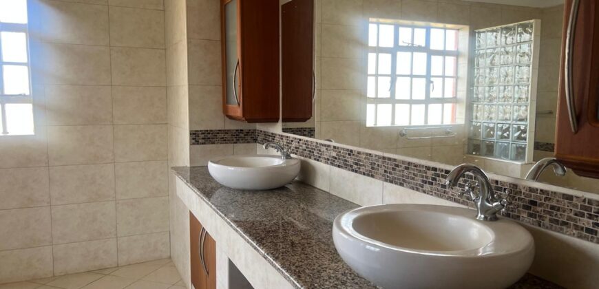 Elegant 4 Bedroom House For Rent In Runda