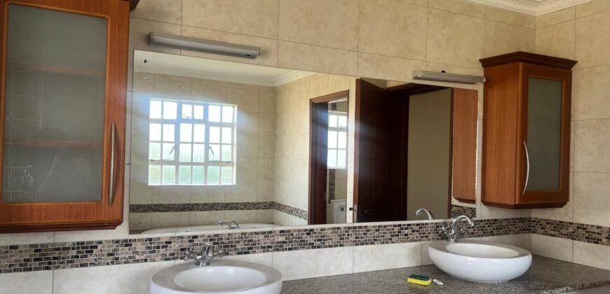 Elegant 4 Bedroom House For Rent In Runda