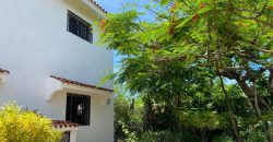 Stunning 3 Bedroom 1st row Beach Villa For Sale