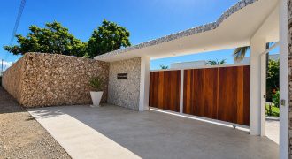 Exclusive Beach Villa for sale in Watamu Kenya