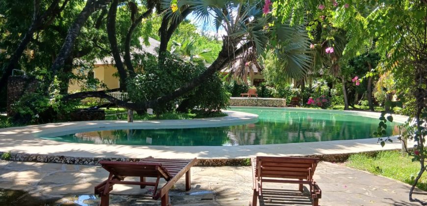 Beautiful Furnished 3 Bedroom Home Near the Beach for sale