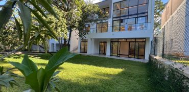 Exceptional 6 Bedroom Villa For Sale in Westlands Nairobi