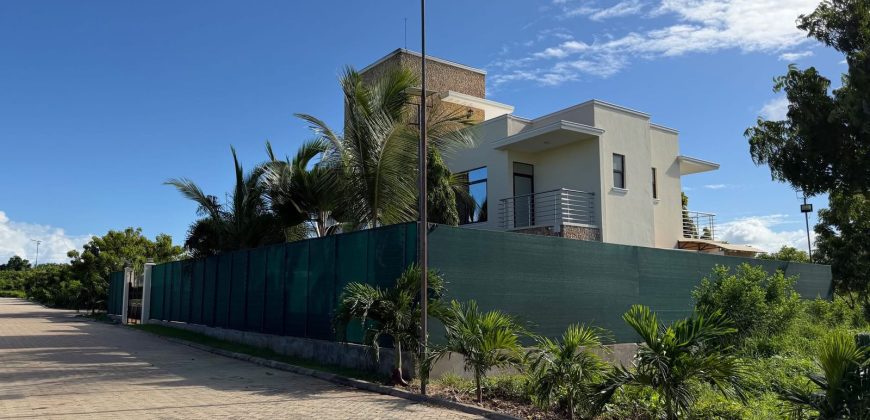 Luxury Gated Community Plots For Sale Near the Beach