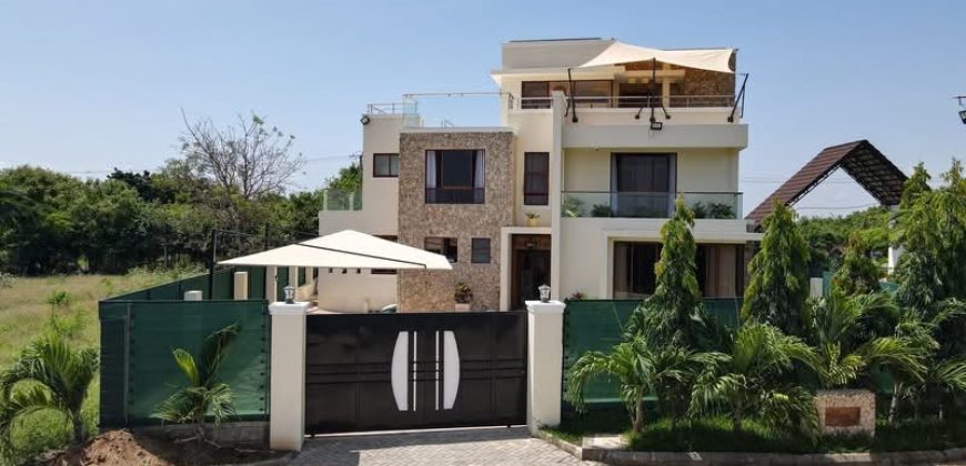 Luxury Gated Community Plots For Sale Near the Beach