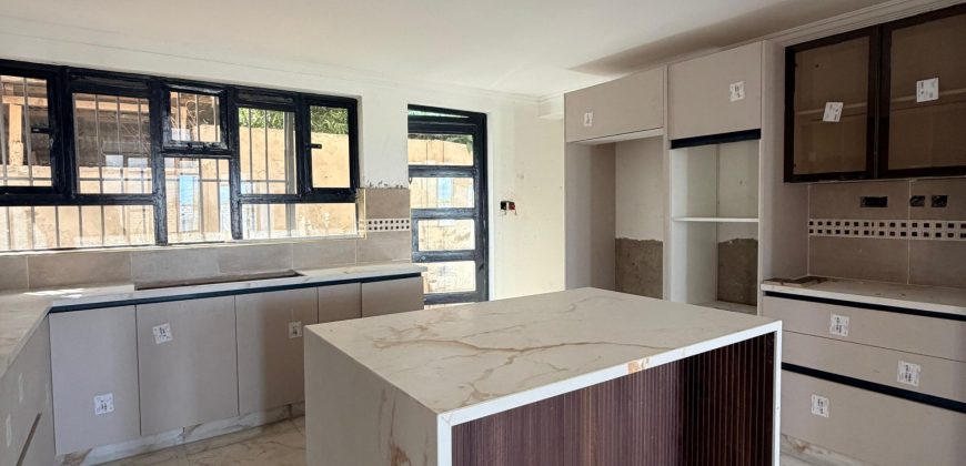 Modern Contemporary 3 Bedroom Bungalows