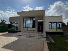 Modern Contemporary 3 Bedroom Bungalows
