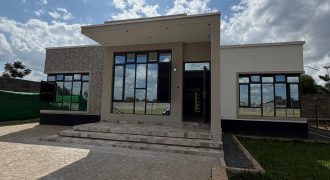Modern Contemporary 3 Bedroom Bungalows