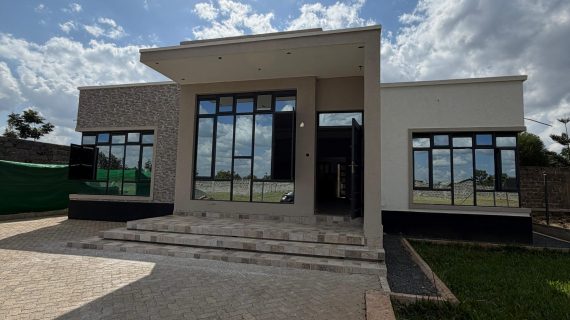 Modern Contemporary 3 Bedroom Bungalows
