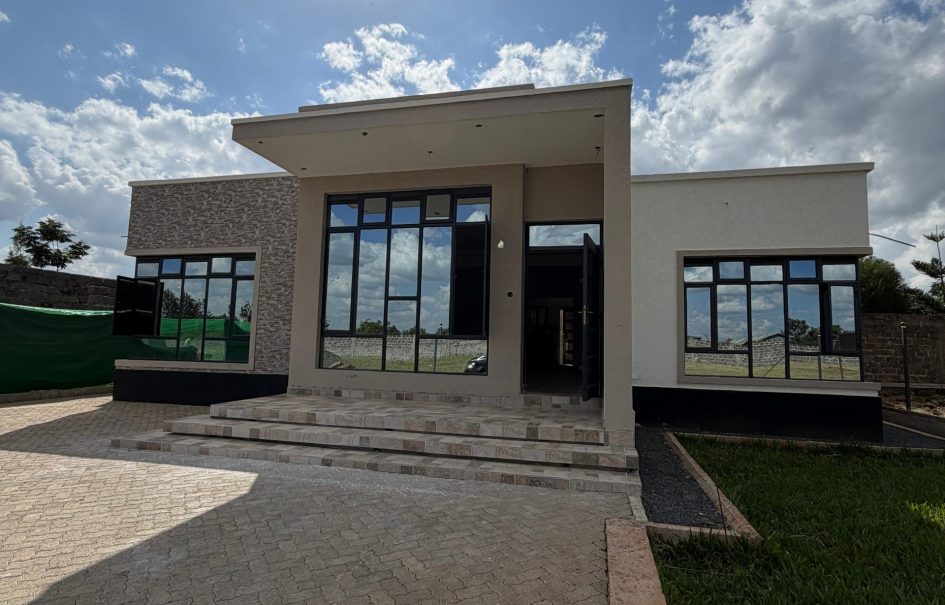 Modern Contemporary 3 Bedroom Bungalows