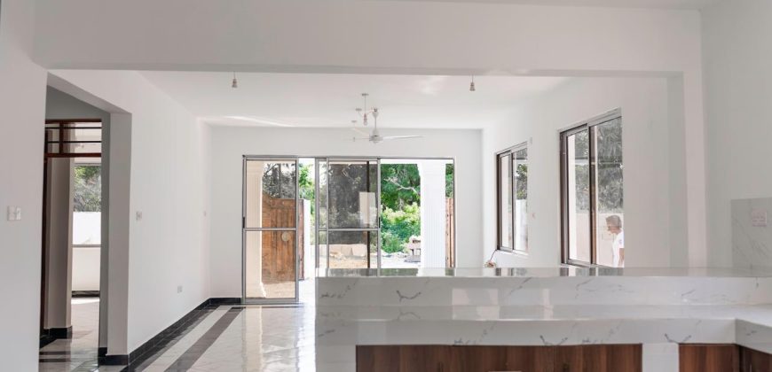 Modern Flat Roof Bungalow For sale in Kilifi