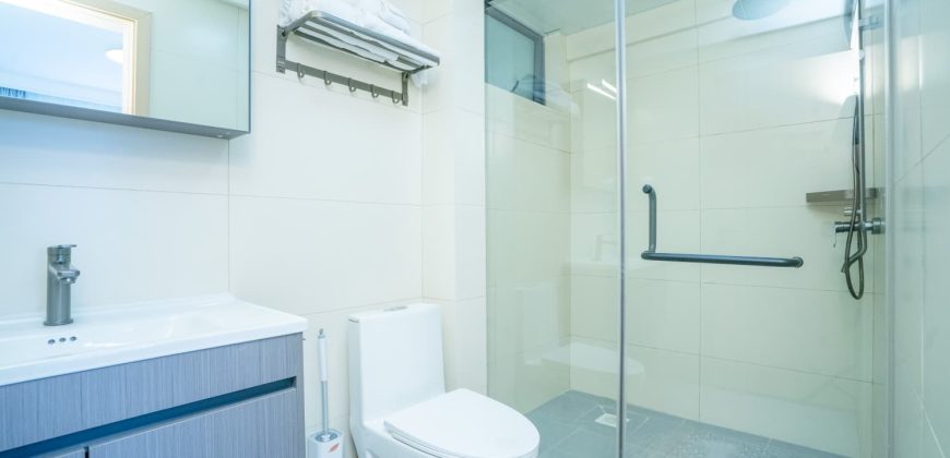 3 Bedroom Furnished Apartment With Sq
