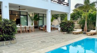 Beach Front 5 Bedroom House for sale – Diani Beach